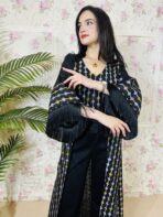 ⁦جلابية قطعتين⁩ - الصورة ⁦2⁩